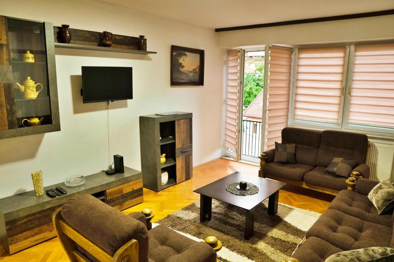 Vijecnica View 2Bdr Apartment With Balcony - Best Location Sarajewo Zewnętrze zdjęcie
